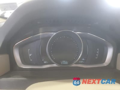 Zdjęcie 9 z 13 samochodu: 2015 VOLVO XC70 T5 PLATINUM VIN:YV440MBM5F1212997 - miniatura