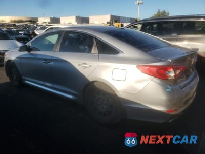 Drugie zdjęcie samochodu z przodu: 2017 HYUNDAI SONATA SPORT VIN:5NPE34AB9HH501018 - miniatura