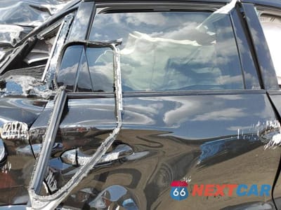 Zdjęcie 6 z 10 samochodu: 2025 AUDI Q6 E-TRON PREMIUM PLUS VIN:WA124BGF5SA014101 - miniatura