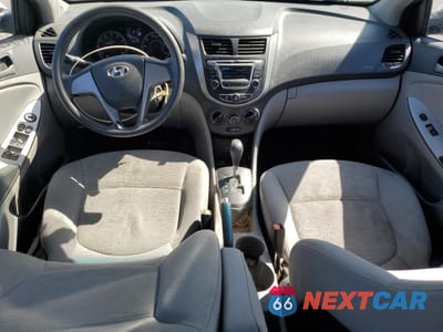 Zdjęcie 8 z 12 samochodu: 2016 HYUNDAI ACCENT SE VIN:KMHCT4AE6GU015249 - miniatura