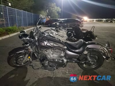 Trzecie zdjęcie samochodu z tyłu: 2003 KAWASAKI VN1600 A1 VIN:JKBVNKA133A002291 - miniatura