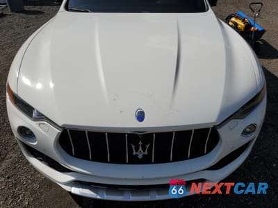 Zdjęcie 12 z 14 samochodu: 2017 MASERATI LEVANTE SPORT VIN:ZN661XUS4HX220304 - miniatura