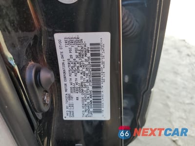 Zdjęcie 14 z 14 samochodu: 2000 TOYOTA LAND CRUISER VIN:JT3HT05J2Y0124735 - miniatura