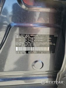 Zdjęcie 14 z 15 samochodu: 2018 TOYOTA RAV4 LE VIN:JTMZFREV7JJ212887 - miniatura