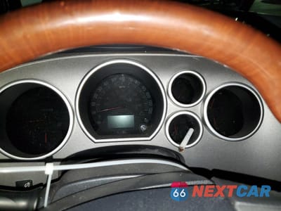 Zdjęcie 9 z 13 samochodu: 2016 TOYOTA SEQUOIA PLATINUM VIN:5TDDW5G13GS145679 - miniatura