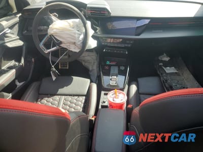 Zdjęcie 8 z 13 samochodu: 2024 AUDI RS3 VIN:WUAG4DGY2RA911205 - miniatura
