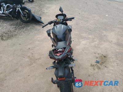 Zdjęcie 6 z 10 samochodu: 2024 KAWASAKI ER500 VIN:ML5ERGF10RDA11667 - miniatura