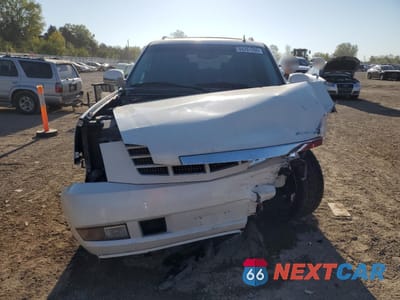 Piąte zdjęcie samochodu w środku: 2010 CADILLAC ESCALADE ESV PREMIUM VIN:1GYUKJEF0AR284266 - miniatura