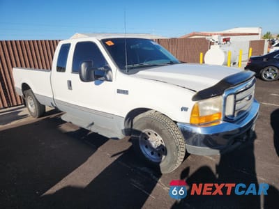 Czwarte zdjęcie samochodu z boku: 2000 FORD F250 SUPER DUTY VIN:1FTNX20S2YEE38872 - miniatura