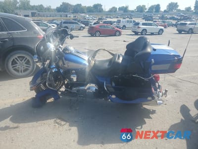 Trzecie zdjęcie samochodu z tyłu: 2009 HARLEY-DAVIDSON FLHTCU VIN:1HD1FC4179Y682962 - miniatura