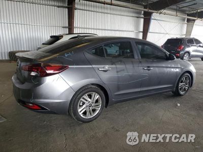 Trzecie zdjęcie samochodu z tyłu: 2020 HYUNDAI ELANTRA SEL VIN:5NPD84LF5LH509932 - miniatura