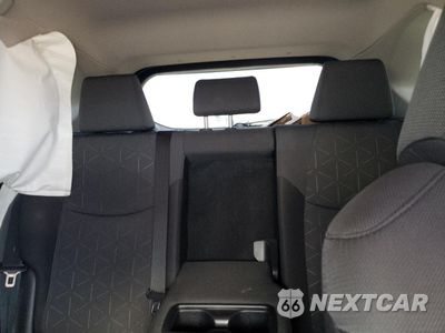 Zdjęcie 10 z 13 samochodu: 2024 TOYOTA RAV4 XLE VIN:JTMRWRFV4RD253857 - miniatura