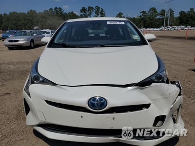 Piąte zdjęcie samochodu w środku: 2018 TOYOTA PRIUS VIN:JTDKARFU8J3056188 - miniatura