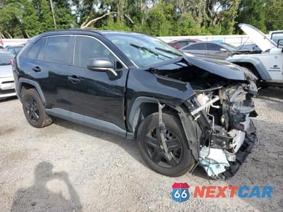 Czwarte zdjęcie samochodu z boku: 2019 TOYOTA RAV4 LE VIN:2T3F1RFV4KC011114 - miniatura