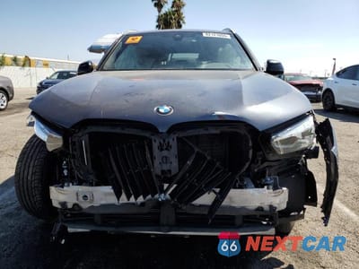 Piąte zdjęcie samochodu w środku: 2020 BMW X5 SDRIVE 40I VIN:5UXCR4C0XL9B38278 - miniatura