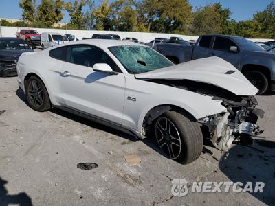 Czwarte zdjęcie samochodu z boku: 2019 FORD MUSTANG GT VIN:1FA6P8CF0K5193539 - miniatura