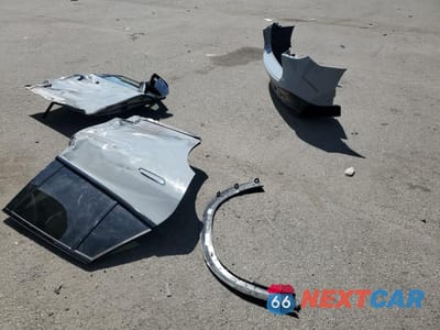 Zdjęcie 13 z 14 samochodu: 2024 MERCEDES-BENZ EQE SUV AMG 4MATIC VIN:4JGGM5DB4RA001537 - miniatura