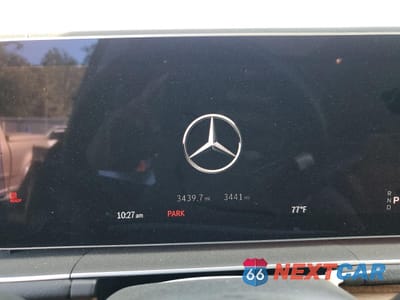 Zdjęcie 9 z 14 samochodu: 2025 MERCEDES-BENZ GLS 450 4MATIC VIN:4JGFF5KE2SB277542 - miniatura
