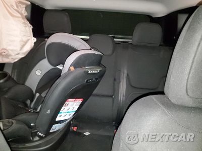 Zdjęcie 10 z 13 samochodu: 2018 JEEP RENEGADE LATITUDE VIN:ZACCJABB7JPJ29442 - miniatura