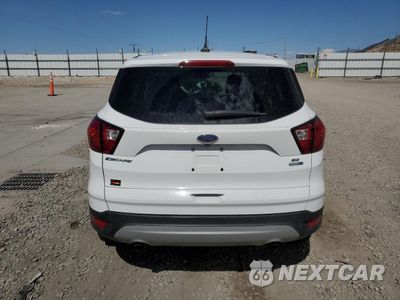 Zdjęcie 6 z 16 samochodu: 2019 FORD ESCAPE SE VIN:1FMCU9GD7KUB11828 - miniatura
