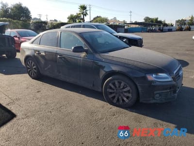 Czwarte zdjęcie samochodu z boku: 2012 AUDI A4 PREMIUM VIN:WAUAFAFL3CN021049 - miniatura
