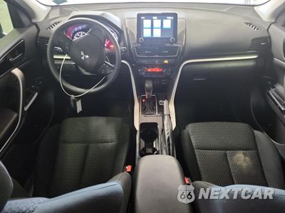 Zdjęcie 8 z 15 samochodu: 2024 MITSUBISHI ECLIPSE CROSS LE VIN:JA4ATVAA3RZ048711 - miniatura