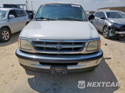 Piąte zdjęcie samochodu w środku: 1998 FORD F150 VIN:1FTZX1721WKC03010 - miniatura