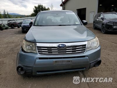 Piąte zdjęcie samochodu w środku: 2010 SUBARU FORESTER 2.5X VIN:JF2SH6AC1AH748080 - miniatura
