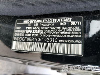 Zdjęcie 12 z 12 samochodu: 2012 MERCEDES-BENZ C 300 4MATIC VIN:WDDGF8BB1CR193310 - miniatura