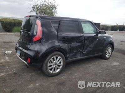 Trzecie zdjęcie samochodu z tyłu: 2018 KIA SOUL + VIN:KNDJP3A53J7554458 - miniatura