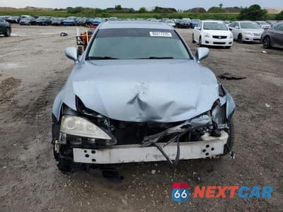 Piąte zdjęcie samochodu w środku: 2006 LEXUS IS 350 VIN:JTHBE262265006021 - miniatura