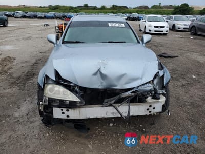 Piąte zdjęcie samochodu w środku: 2006 LEXUS IS 350 VIN:JTHBE262265006021 - miniatura