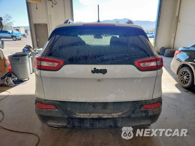 Zdjęcie 6 z 14 samochodu: 2018 JEEP CHEROKEE LATITUDE VIN:1C4PJLCB9JD542332 - miniatura