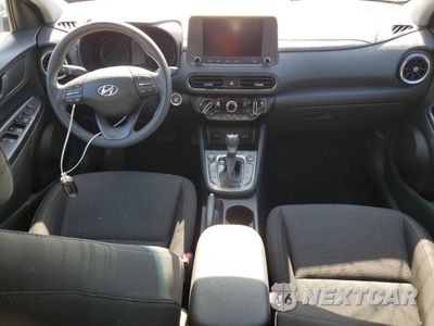 Zdjęcie 8 z 14 samochodu: 2023 HYUNDAI KONA SEL VIN:KM8K62ABXPU010620 - miniatura