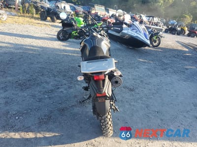 Czwarte zdjęcie samochodu z boku: 2024 KAWASAKI KL650 M VIN:ML5KLEM19RDA30486 - miniatura