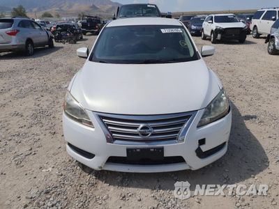 Piąte zdjęcie samochodu w środku: 2013 NISSAN SENTRA S VIN:3N1AB7AP7DL664648 - miniatura