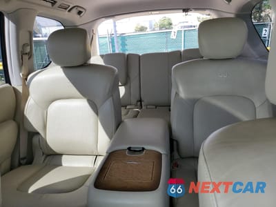 Zdjęcie 10 z 15 samochodu: 2011 INFINITI QX56 VIN:JN8AZ2NE2B9007173 - miniatura