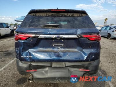 Zdjęcie 6 z 13 samochodu: 2022 CHEVROLET TRAVERSE LT VIN:1GNERGKW7NJ167521 - miniatura