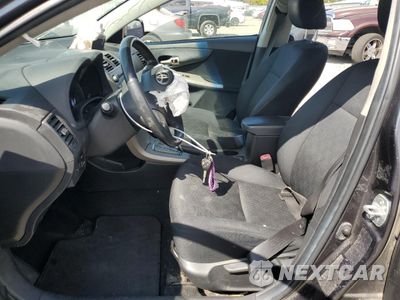 Zdjęcie 7 z 12 samochodu: 2010 TOYOTA COROLLA BASE VIN:2T1BU4EE3AC423798 - miniatura