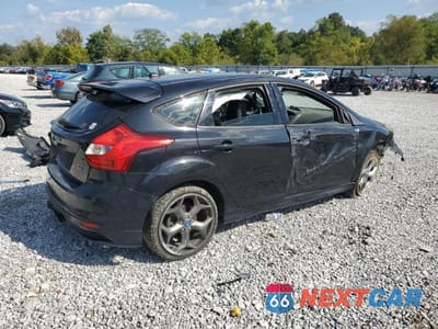 Trzecie zdjęcie samochodu z tyłu: 2013 FORD FOCUS ST VIN:1FADP3L93DL157055 - miniatura
