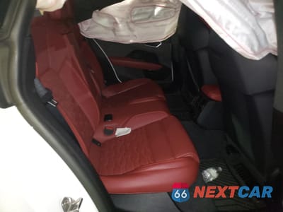 Zdjęcie 10 z 12 samochodu: 2024 AUDI RS E-TRON GT VIN:WAUAHBFW9R7900059 - miniatura