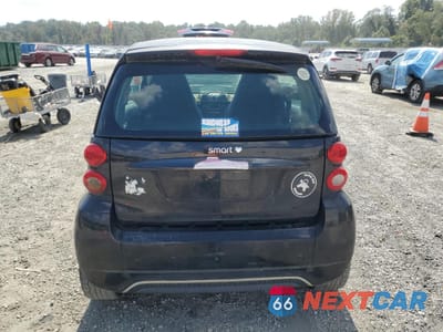 Zdjęcie 6 z 13 samochodu: 2014 SMART FORTWO PURE VIN:WMEEJ3BAXEK783853 - miniatura