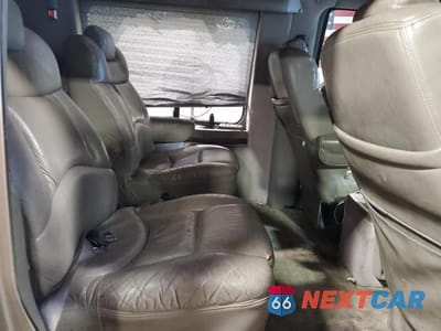 Zdjęcie 11 z 13 samochodu: 2002 CHEVROLET EXPRESS G2500 VIN:1GBGG29R721145366 - miniatura