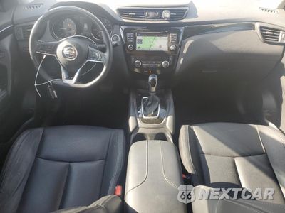 Zdjęcie 8 z 16 samochodu: 2017 NISSAN ROGUE SPORT S VIN:JN1BJ1CRXHW136380 - miniatura