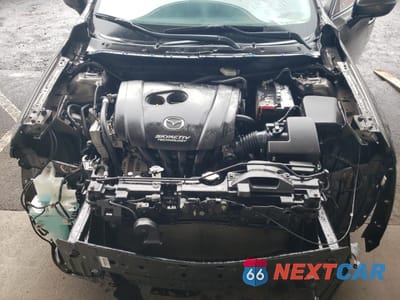 Zdjęcie 12 z 15 samochodu: 2019 MAZDA CX-3 SPORT VIN:JM1DKDB74K1400623 - miniatura