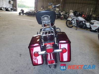 Czwarte zdjęcie samochodu z boku: 2005 HARLEY-DAVIDSON FLSTCI VIN:1HD1BWB1X5Y096783 - miniatura