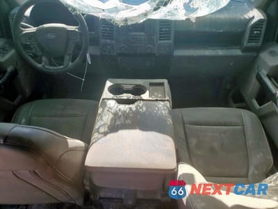 Zdjęcie 8 z 13 samochodu: 2022 FORD F250 SUPER DUTY VIN:1FT8W2BT9NED60480 - miniatura