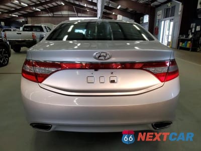 Zdjęcie 6 z 12 samochodu: 2012 HYUNDAI AZERA GLS VIN:KMHFG4JGXCA125557 - miniatura