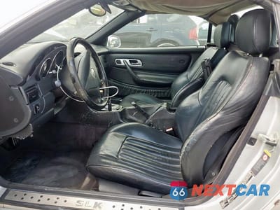 Zdjęcie 7 z 12 samochodu: 2004 MERCEDES-BENZ SLK 230 KOMPRESSOR VIN:WDBKK49FX4F299094 - miniatura