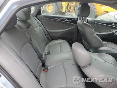 Zdjęcie 10 z 14 samochodu: 2013 HYUNDAI SONATA SE VIN:5NPEC4AC7DH576805 - miniatura